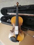 ADM 4/4 Full Size Violin Beginner Set