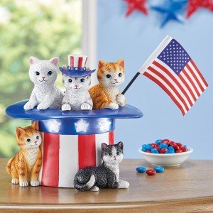 Lighted LED American Flag Cat in Hat Decor