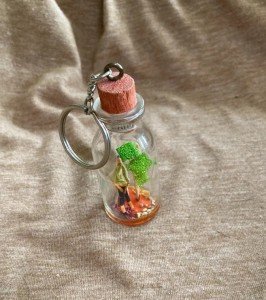 Patriotic Philippine Keychain: Man in Bottle