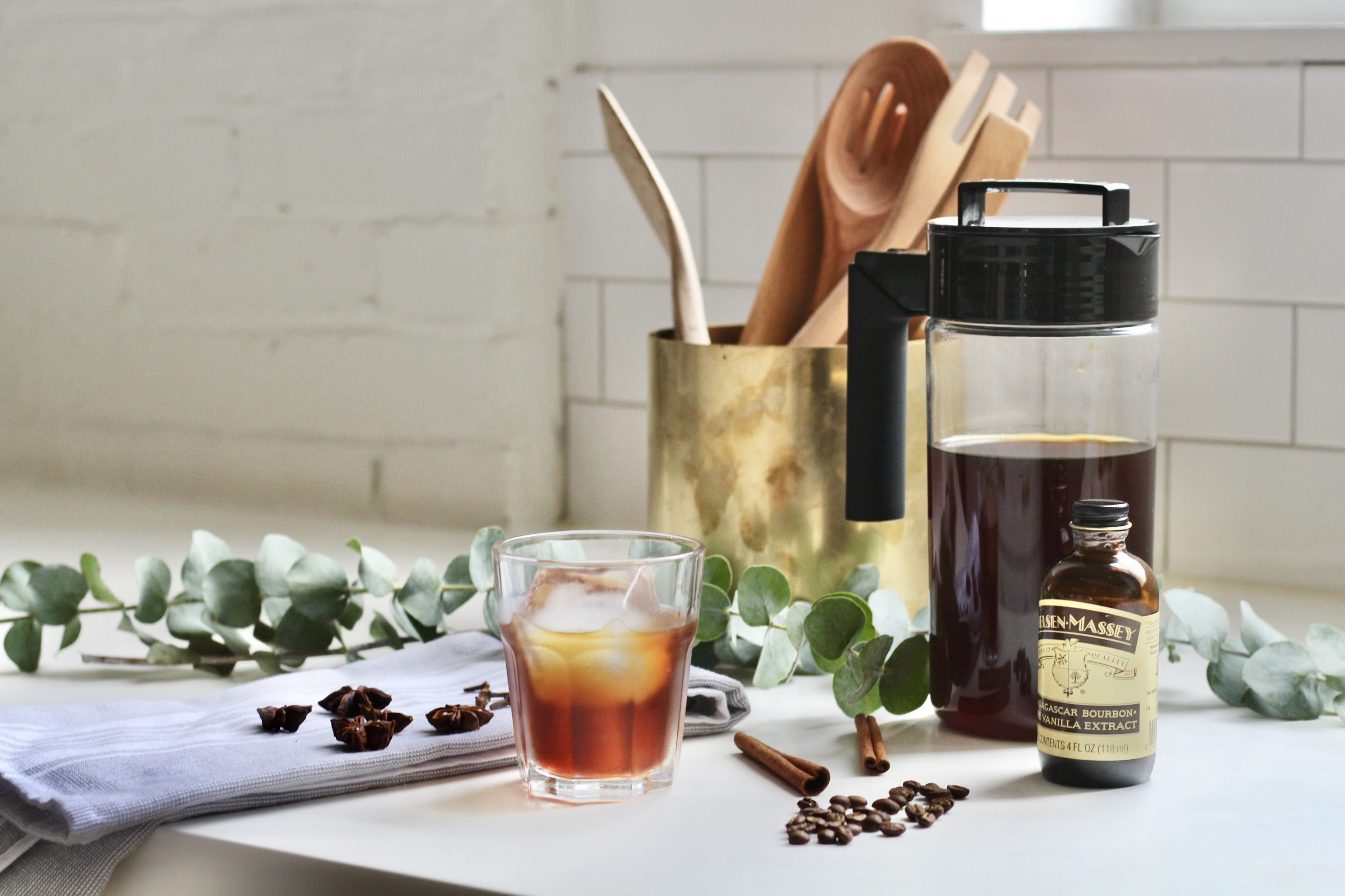 Takeya Cold Brew Coffee Maker Pitcher 1QT - USA