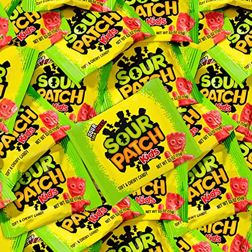 SOUR PATCH KIDS Soft & Chewy Candy, 144 Snack Packs (6 Bags)