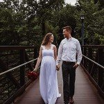 Vintage Lace Bridal Gown for Beach Weddings