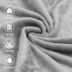 Waterproof Flannel Dog Blanket - Light Grey 102x152cm