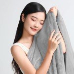 Waterproof Flannel Dog Blanket - Light Grey 102x152cm