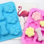 Silicone Dog Paw Print Moulds for Treats