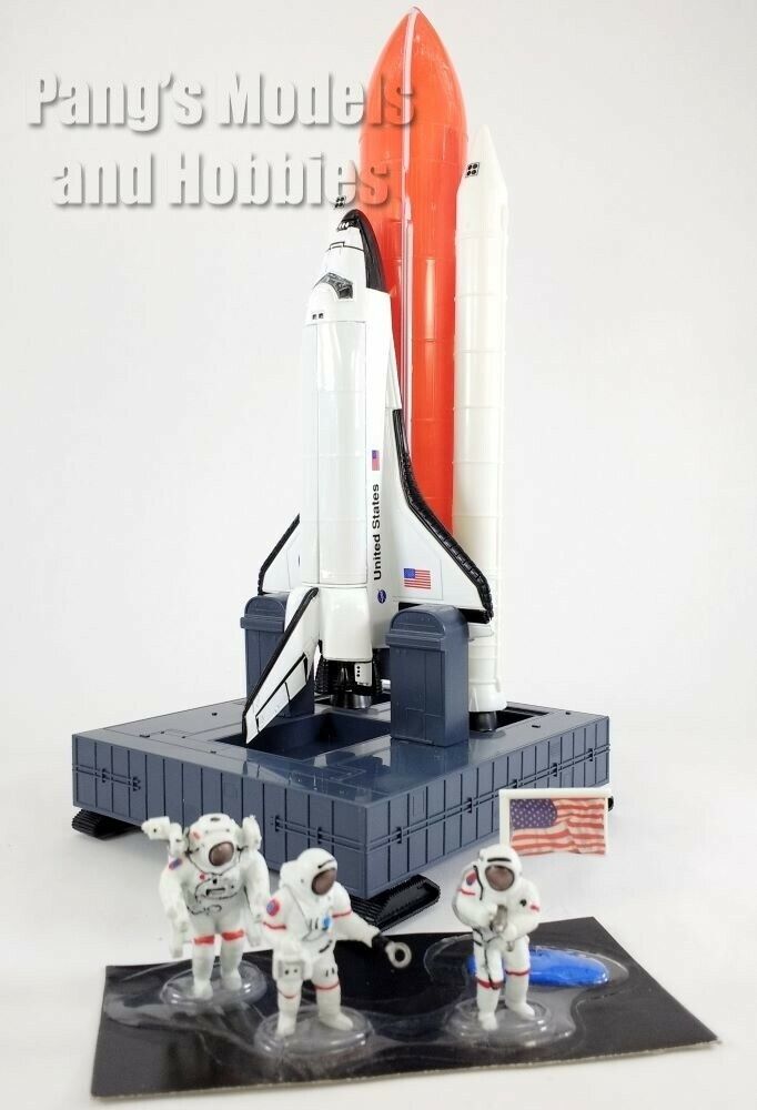 Space Shuttle Launch Set with Astronauts Model