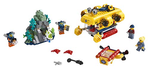 LEGO City Ocean Exploration Submarine 60264, with Toy Submarine, Coral Reef Setting, Underwater Drone, Glow in The Dark Anglerfish Figure and 4 Explorer Minifigures, New 2020 (286 Pieces)