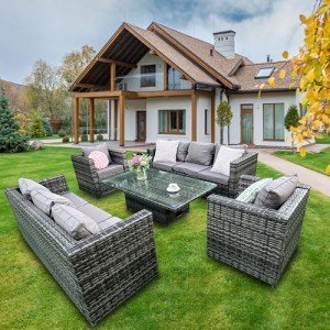 8-Seater Rattan Patio Dining Set with Adjustable Table
