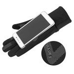 Thermal Touchscreen Gloves for Cold Weather Activities