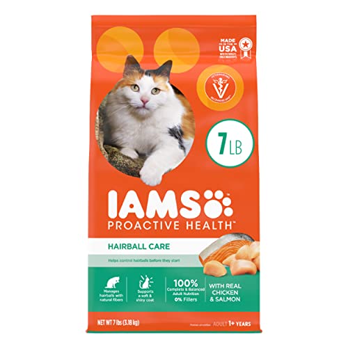 IAMS PROACTIVE HEALTH Adult Hairball Care Protein-Rich Hairball Control Dry Cat Food with Chicken and Salmon, 7 lb. Bag