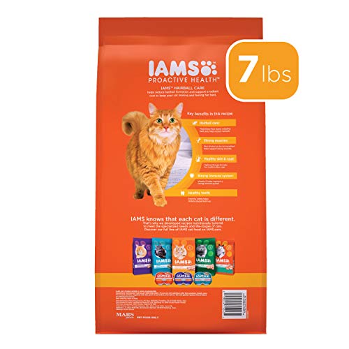 IAMS PROACTIVE HEALTH Adult Hairball Care Protein-Rich Hairball Control Dry Cat Food with Chicken and Salmon, 7 lb. Bag
