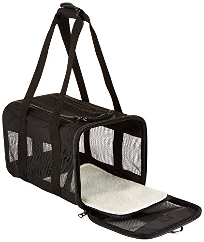 AmazonBasics Soft-Sided Pet Travel Carrier