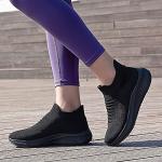 Women's Lightweight Breathable Pickleball Slip-On Shoes