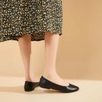 Bubbie Women's Comfortable Black Ballet Flats