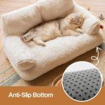 Stylish Fluffy Cat Bed for Indoor Use