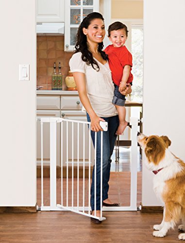 Munchkin Easy Close Metal Baby Gate, White, Model MK0002-012