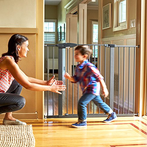 Munchkin Easy Close XL Metal Baby Gate, 29.5" - 51.6" Wide, Black, Model MK0009-111