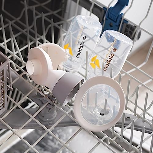 Medela Breast Milk Collection and Storage Bottles, 6 Pack, 5 Ounce Breastmilk Container, Compatible with Medela Breast Pumps and Made Without BPA