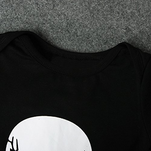 4pcs Newborn Baby Boys Girls Skull Romper+Pants+Hat+Mitten Halloween Outfit Set (0-6 Months, Black+White)