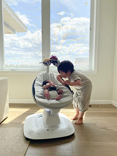 4moms MamaRoo Swing: Bluetooth Enabled, 5 Unique Motions