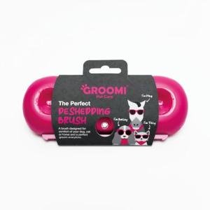 Gentle & Effective Deshedding Brush for Pets