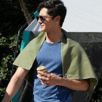 Rainleaf Microfiber Travel Towel - Quick Dry & Compact