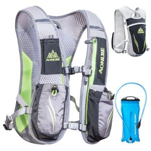 TRIWONDER Lightweight Hydration Vest with 2 Bottles