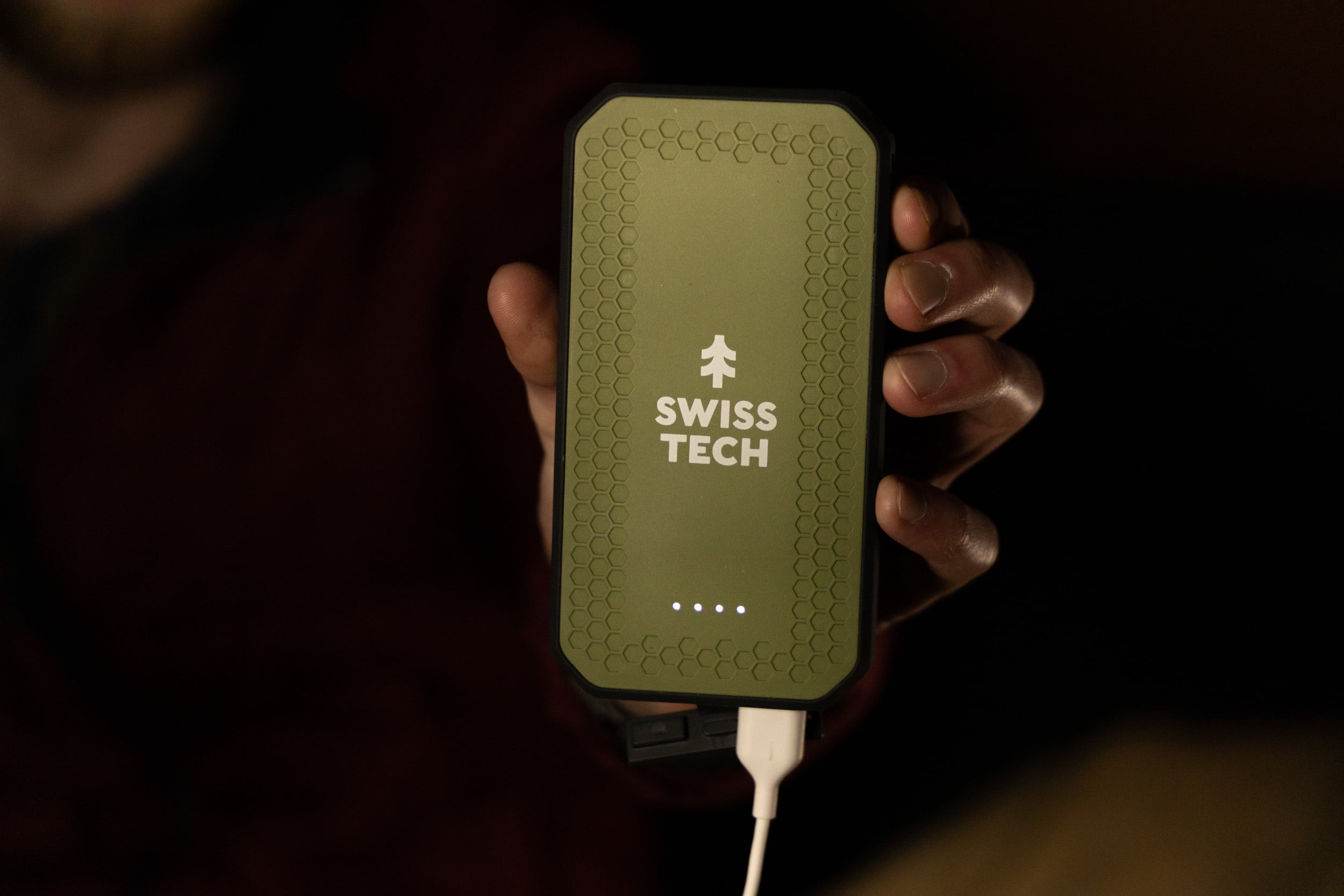 Swiss Tech Antreiben Power Bank with Dual USB