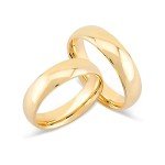 Classic 5mm Gold Dome Wedding Ring Set