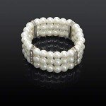 Elegant Off-White Faux Pearl Stretch Bracelet for Women