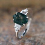 Moss Agate Angol Ring in Sterling Silver
