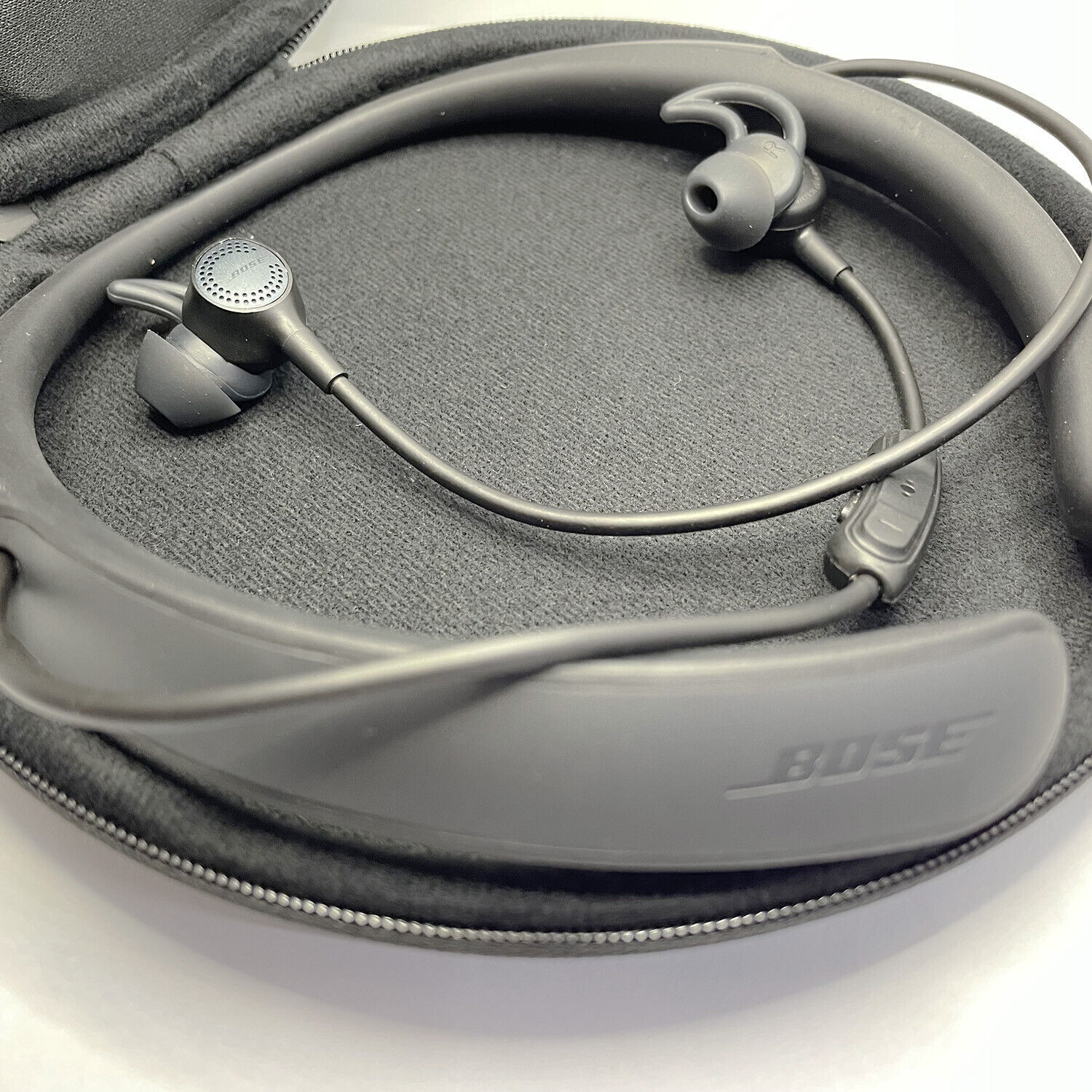 Bose QC30 Wireless Noise Cancelling Headphones