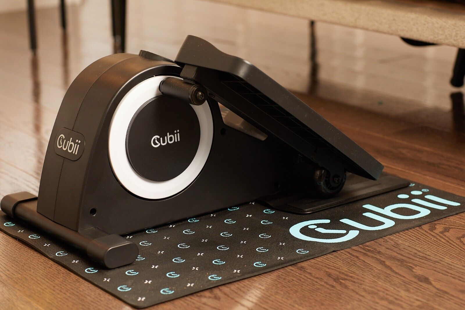 Cubii JR1+ Compact Under Desk Elliptical | White