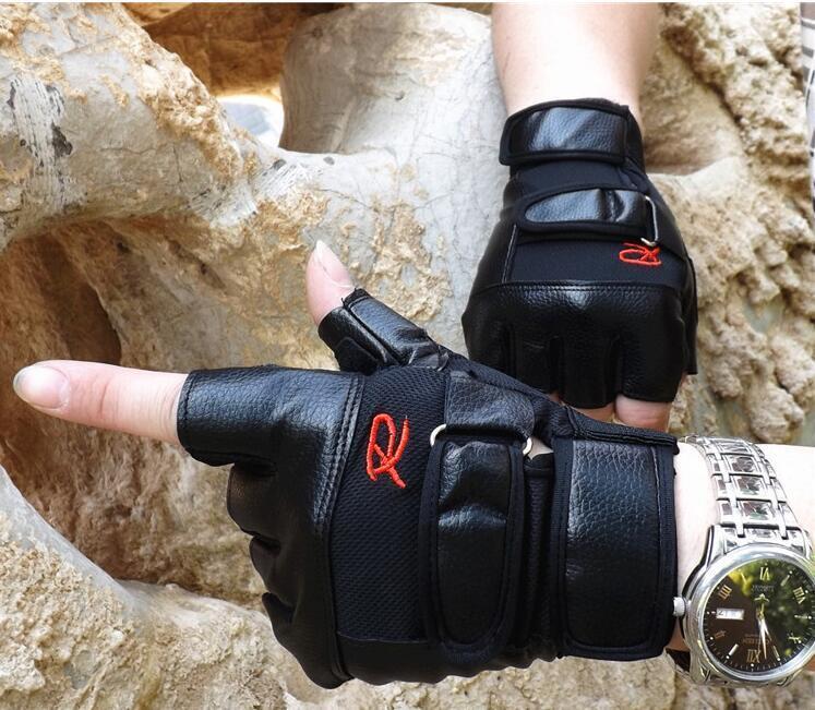 Exercise Gloves for Weight Lifting and Body Building