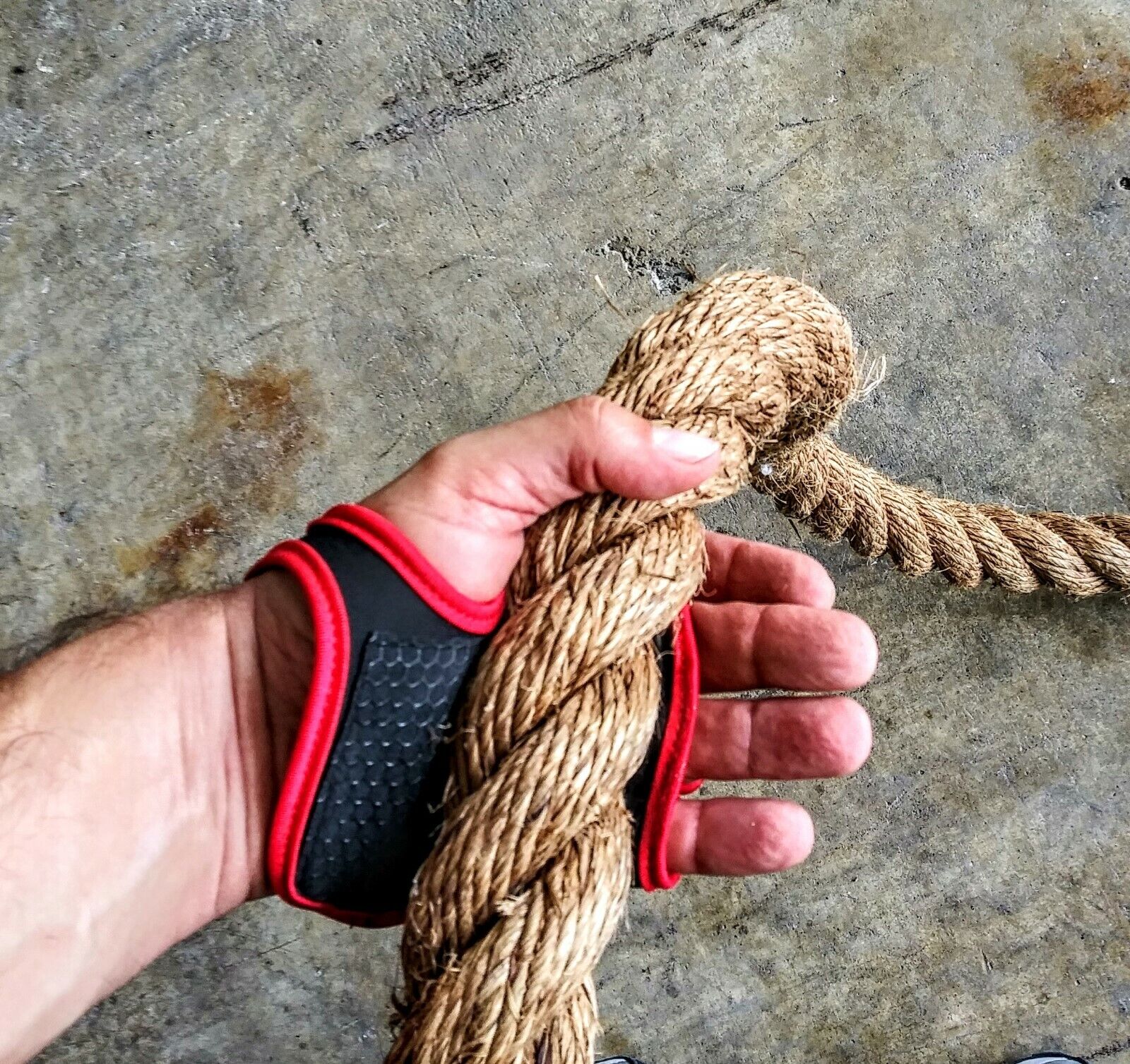 Crossfit Gym Gloves for Weightlifting and Training