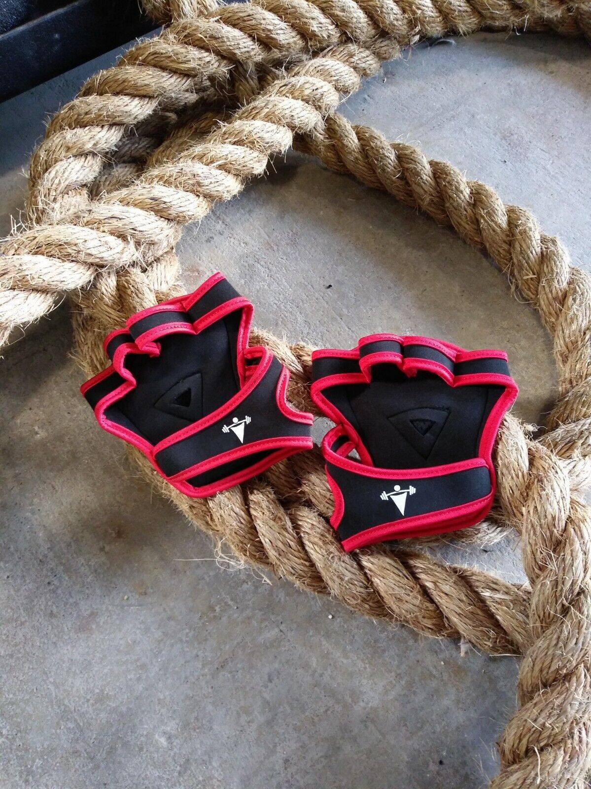 Crossfit Gym Gloves for Weightlifting and Training