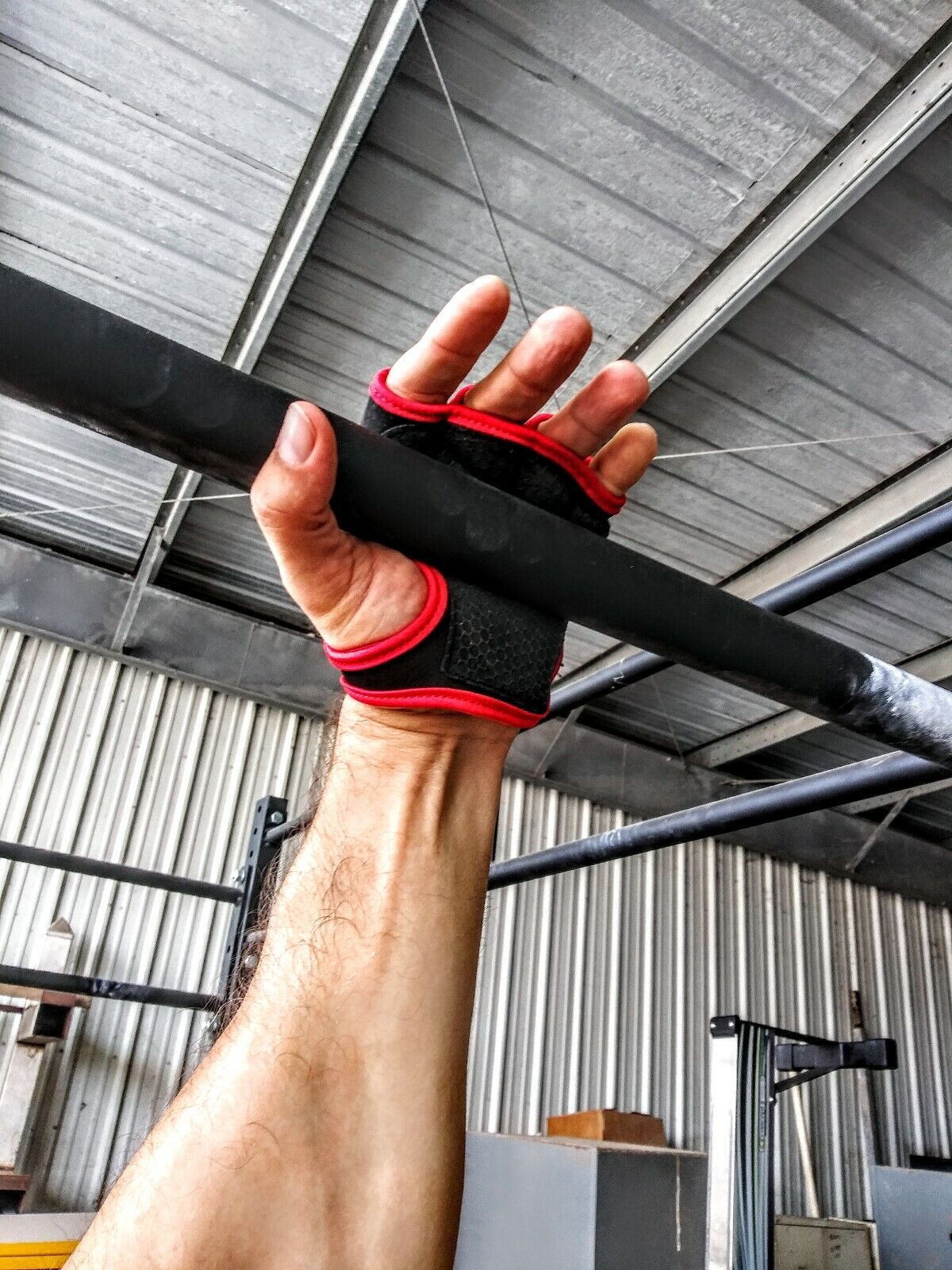 Crossfit Gym Gloves for Weightlifting and Training