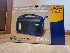 Hand Crank Emergency AM/FM Radio for Camping