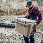 YETI Tundra 35 Cooler - Tan