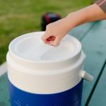 Igloo 2 Gallon Insulated Sports Cooler Dispenser