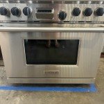 Wolf 36" Dual Fuel Range with 6 Burners