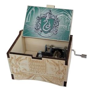 Hogwarts Castle Harry Potter Music Box - Slytherin