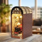 Harry Potter Platform 9¾ Book Nook Kit