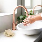 Harry Potter Hogwarts Crest Soap Dish in Gold