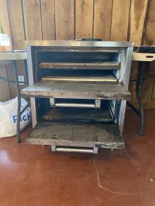 Baker's Pride Pizza Oven for Restaurants