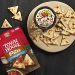 Town House Oven-Baked Sea Salt Pita Crackers