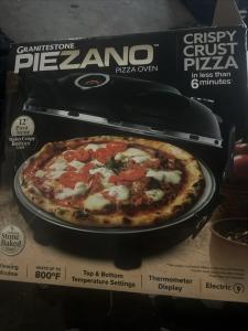Piezano Pizza Oven - Perfect for Homemade Pizzas