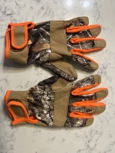Small Hunting Gloves for Seasoned Shooters