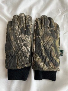 Boys’ Hunting Gloves for Outdoor Adventures