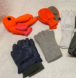 Essential Hunting Gear: Gloves and Hats